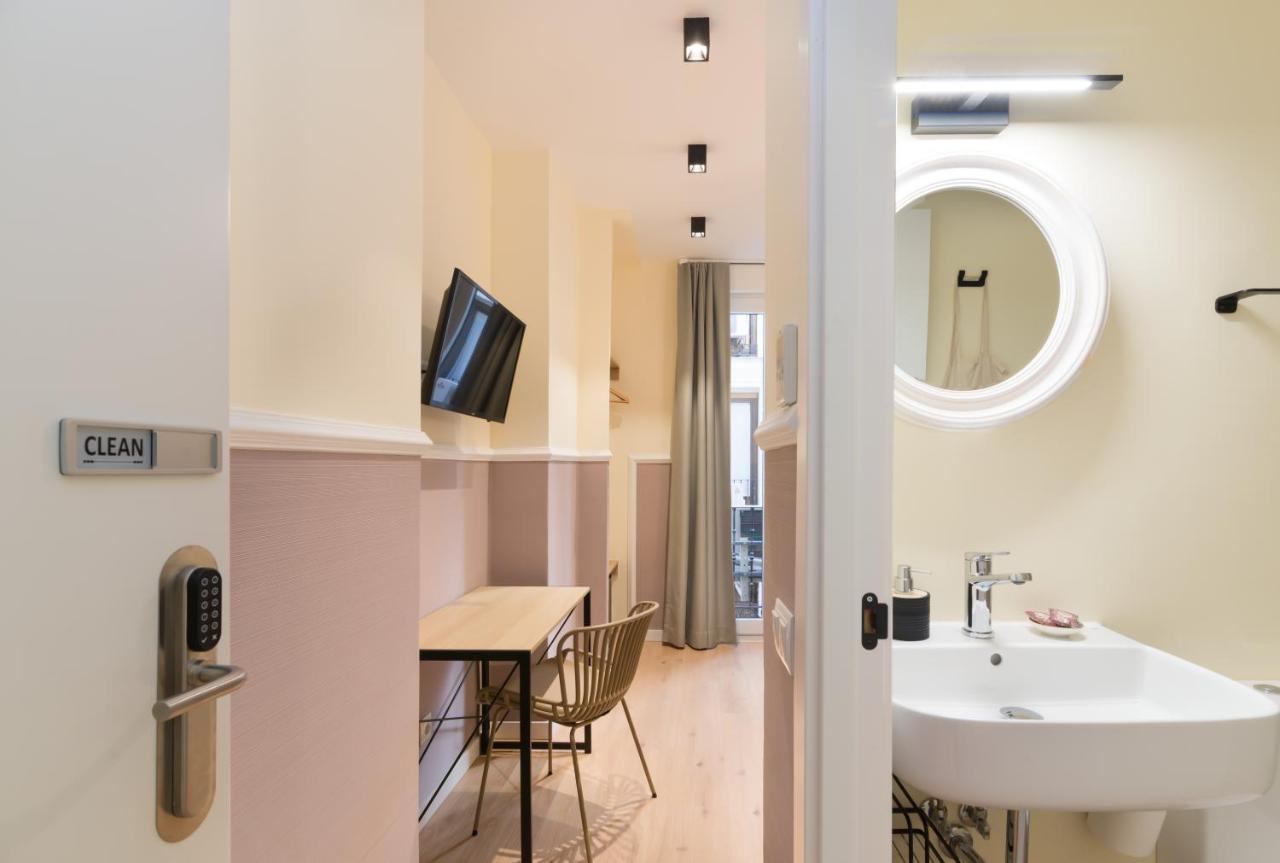 Evoke Hostel *